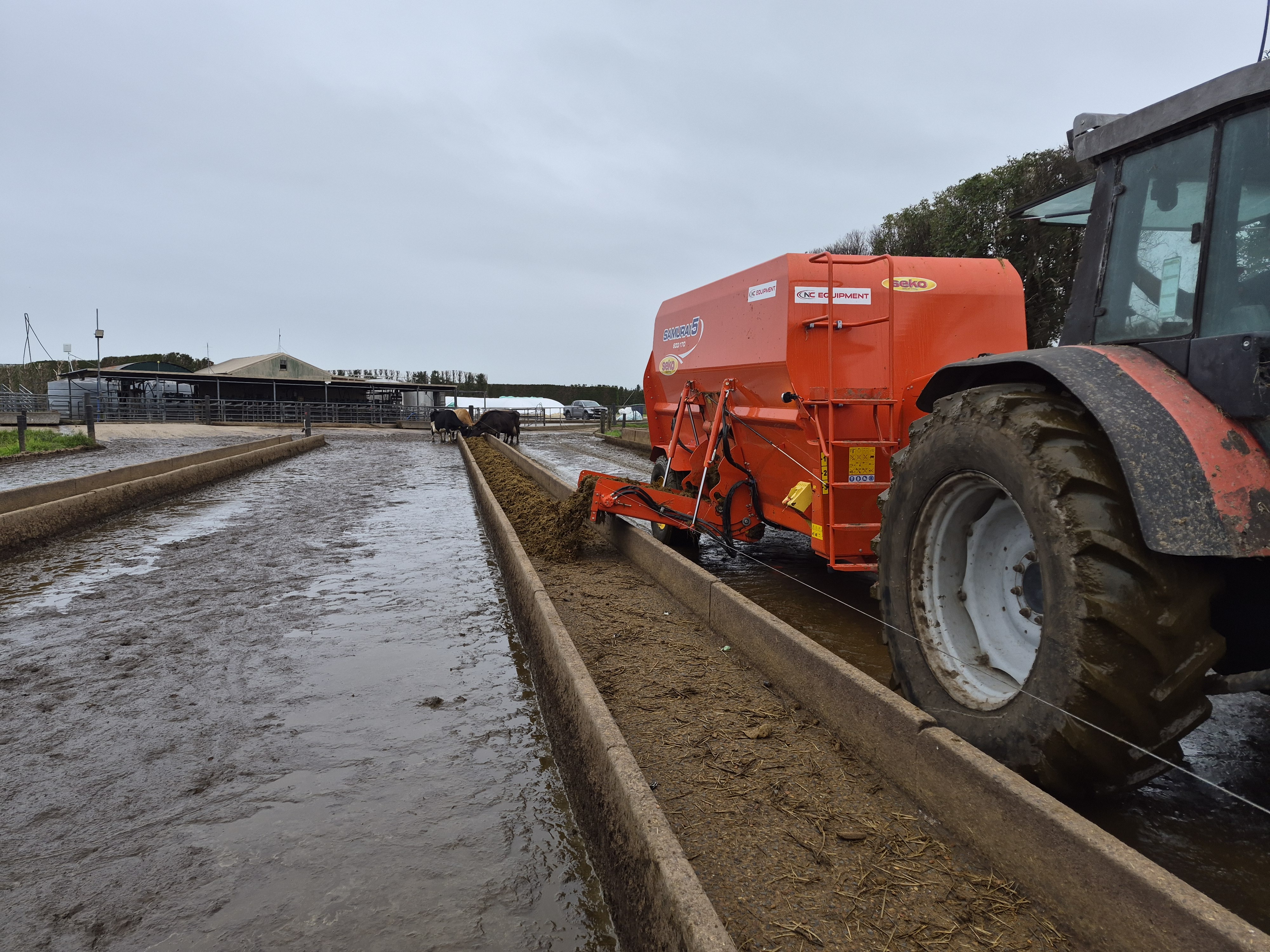 Learn about the Seko horizontal mixer wagons